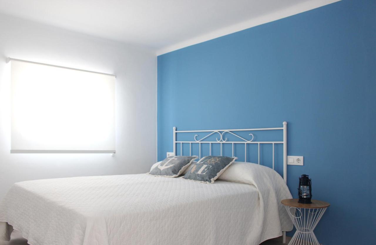 Villa La Costa - 3 Apartamentos Turisticos 罗萨斯 外观 照片
