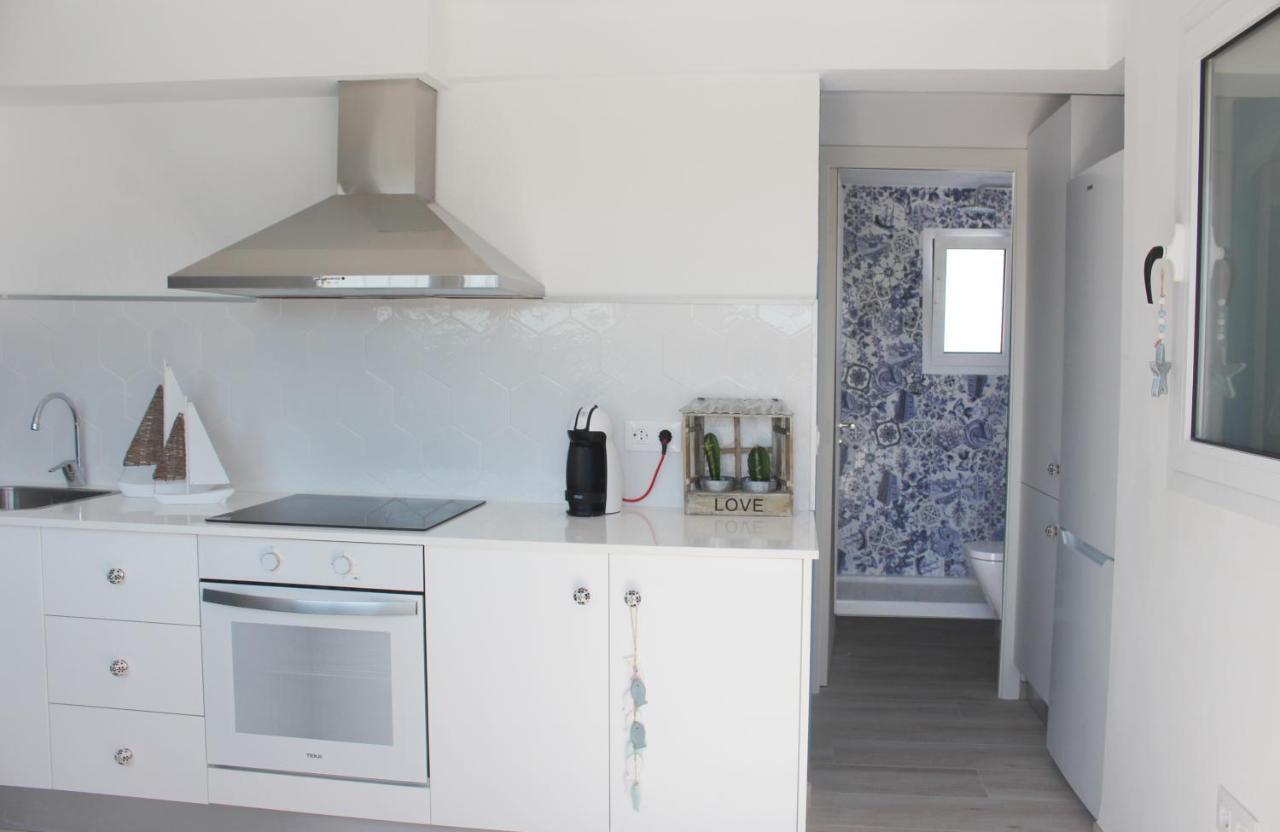 Villa La Costa - 3 Apartamentos Turisticos 罗萨斯 外观 照片