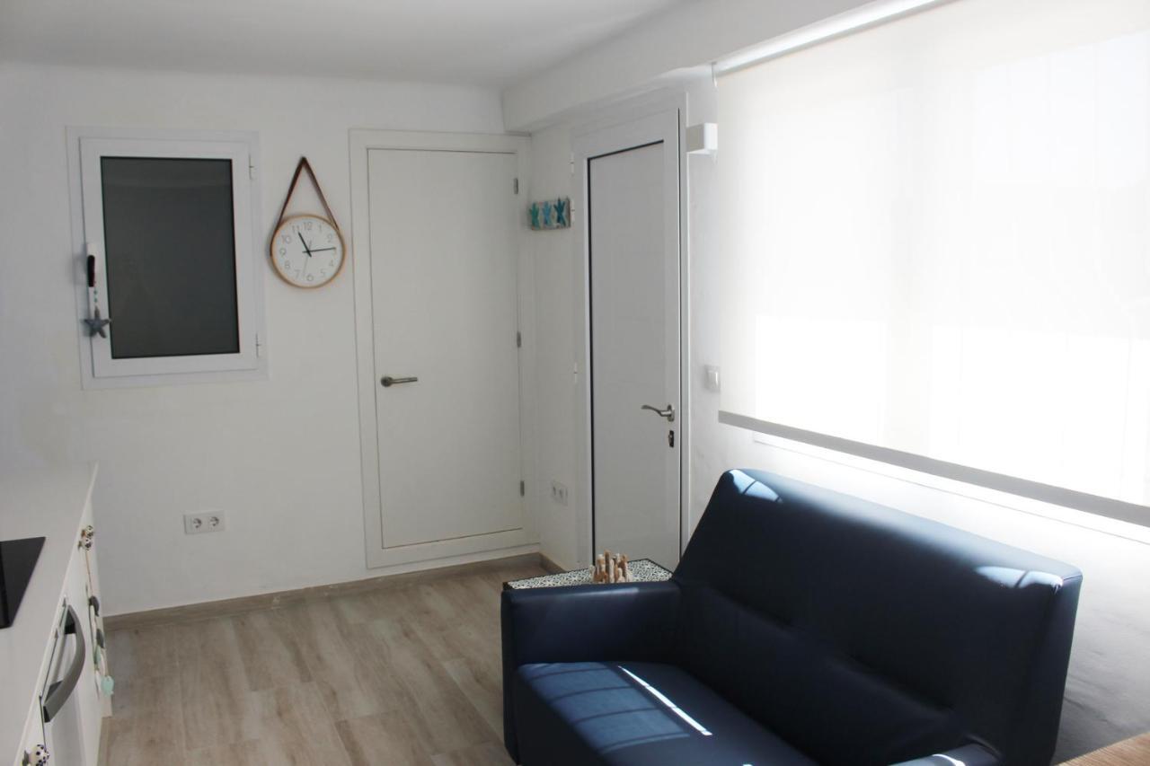 Villa La Costa - 3 Apartamentos Turisticos 罗萨斯 外观 照片