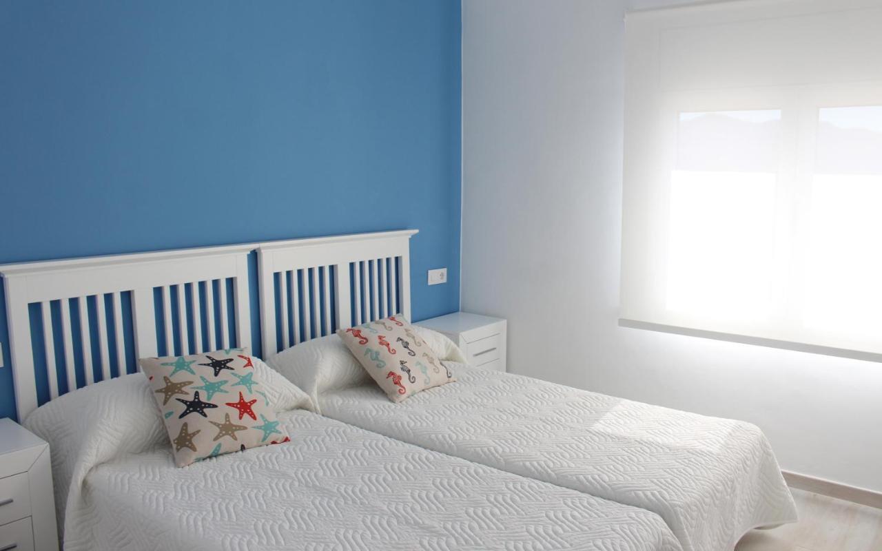 Villa La Costa - 3 Apartamentos Turisticos 罗萨斯 外观 照片