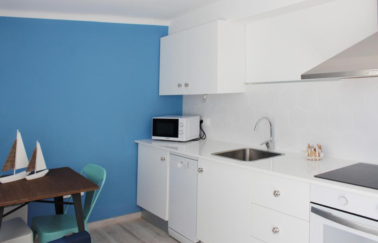 Villa La Costa - 3 Apartamentos Turisticos 罗萨斯 外观 照片